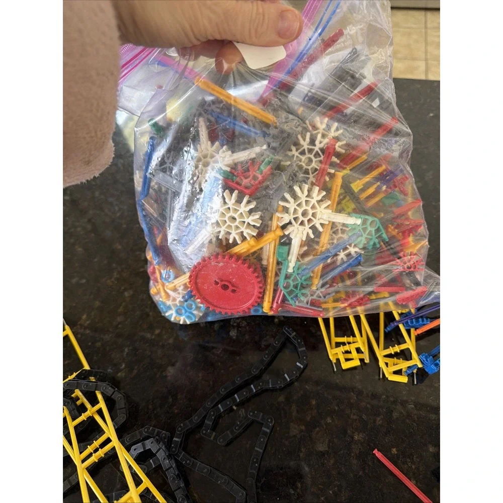 K'nex Huge Mixed Lot Rollercoaster Motors 3 lbs Wheels Rods Kinex Building Piece